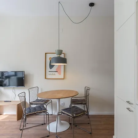 Guestready - Amazing In A Quiet Area דירה